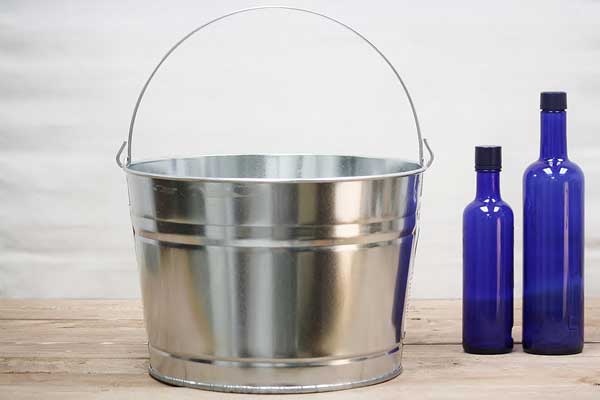 4.25 Gallon Galvanized Ice Bucket