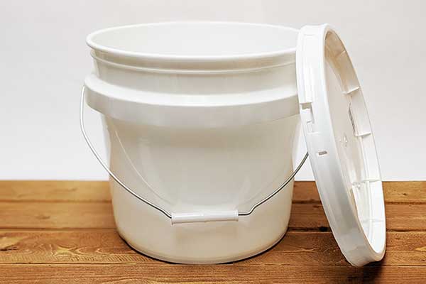 3.5 Gallon Food Grade Bucket with Tear Strip Lid