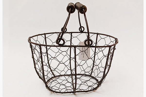 Brown Wire Basket with Bale Handles