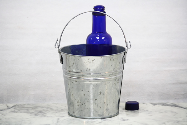 https://www.bucket-outlet.com/pics/Galvanized/2-Quart-Galvanized-With-Top-Handle.png