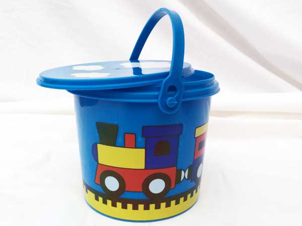 plastic pails for kids