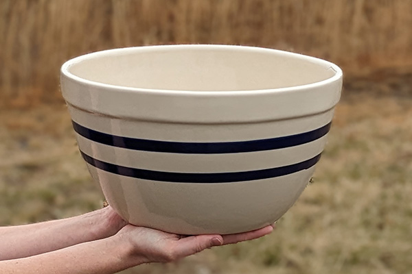 https://www.bucket-outlet.com/pics/Stoneware-Dough-Bowl.jpg