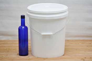 5 Gallon Paint Bucket With Lid
